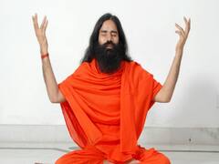 Yoga से Hypertension को कैसे करें दूर? बता रहे हैं Baba Ramdev | योग यात्रा