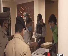 Mussoorie : एसडीएम ने होटलों में की छापेमारी,होटल व्यापारियों में मचा हड़कंप