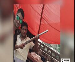 बागपत में नहीं रुक रहा हथियारों का प्रदर्शन, फोटो वायरल। Baghpat