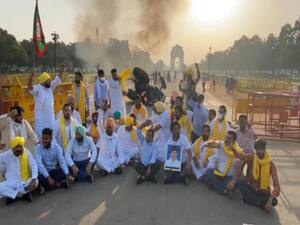 किसानों के नाम पर प्रदर्शन का राजनीतिकरण हो रहा है? | Master Stroke Full