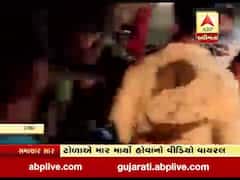 કચ્છઃ ગાંધીધામના ટાગોર રોડ પાસે ટોળાએ પોલીસકર્મીને માર્યો માર, વીડિયો વાયરલ