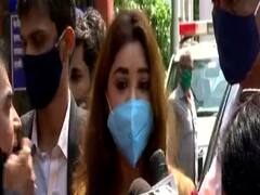 Payal Ghosh ने लगाया Anurag Kashyap पर Rape का आरोप 