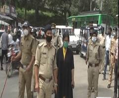 रानीखेत : कोरोना पर फ्लैग मार्च ,कोरोना को लेकर पुलिस का जागरुकता अभियान