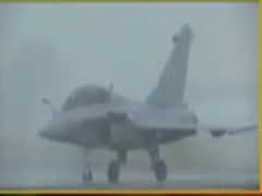 રાફેલ લડાકૂ વિમાન વિધિવત રીતે વાયુસેનામાં સામેલ, ફ્રાંસના સંરક્ષણમંત્રી રહ્યા હાજર, જુઓ વીડિયો