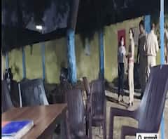 वाराणसी में युवती का हंगामा, पुलिसकर्मियों पर लगाए गंभीर आरोप। Varanasi News