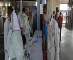 এক সপ্তাহেই পরিযায়ী শ্রমিকদের মৃত্যুর তথ্য নিয়ে সুর বদল মোদি সরকারের