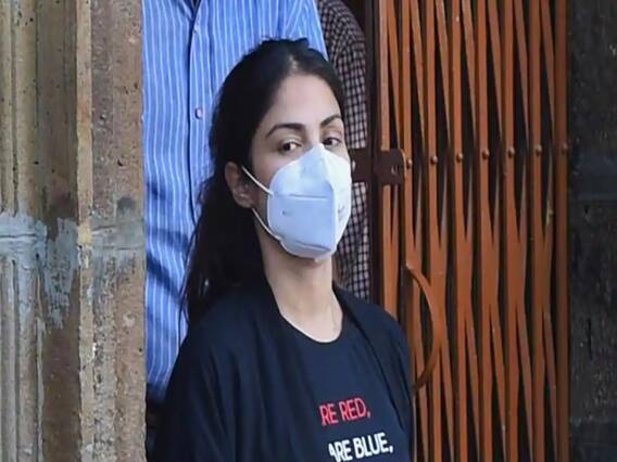 Drugs Connection में फंसती जा रहीं Sara Ali Khan | देखिए राजनीति की खबरें