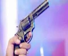 নিশ্চিন্তপুর: জঞ্জাল ফেলাকে কেন্দ্র করে চলল গুলি! গ্রেফতার মহিলা-সহ ৩ 