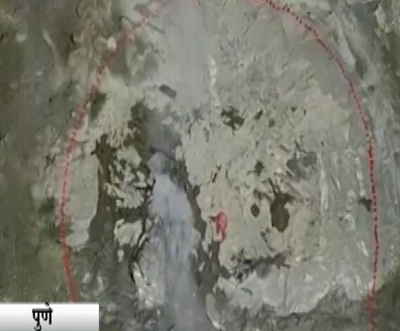 Pune metro tunnel work | पुणे महामेट्रोच्या 1600 मीटर बोगद्याचं काम पूर्ण