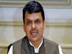 Fadnavis promises not to give ticket to people with criminal background