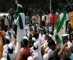 कृषि बिल के खिलाफ UP समेत देशभर में किसानों का हल्ला बोल| Ganga Dopahar| ABP Ganga