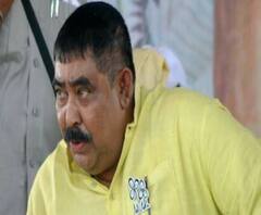 'যে পাড়ার লোক ভোট দেয়নি সেখানে কাজ বন্ধ রাখো', খয়রাশোলের সভায় মন্তব্য অনুব্রতর