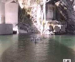 नदी में डूबकर शख्स की मौत, गोतोखोरों ने निकाली लाश। Uttarakhand News