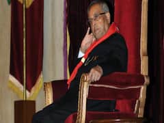 अंतिम सफर पर निकला Pranab Mukherjee का पार्थिव शरीर