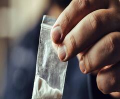 पहाड़ पर कौन पहुंचा रहा नशे की खेप?| Uttarakhand Prime| ABP Ganga