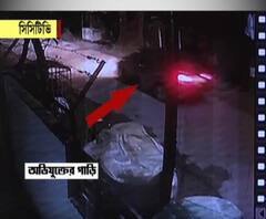 আনন্দপুরের ঘটনায় চাঞ্চল্যকর তথ্য: পরিচয় লুকোতে তরুণীর হোয়াটসঅ্যাপ চ্যাট মুছে দেয় অভিযুক্ত!