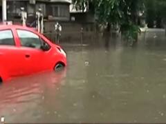  Mumbai Rains: 80 साल बाद जावेरी बाजार में आफत