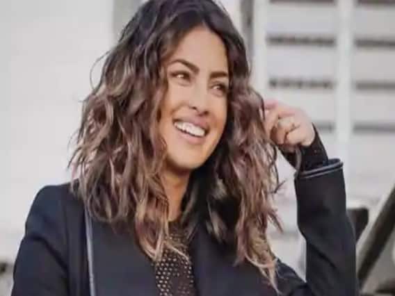 Priyanka Chopra shares photos of new hair style