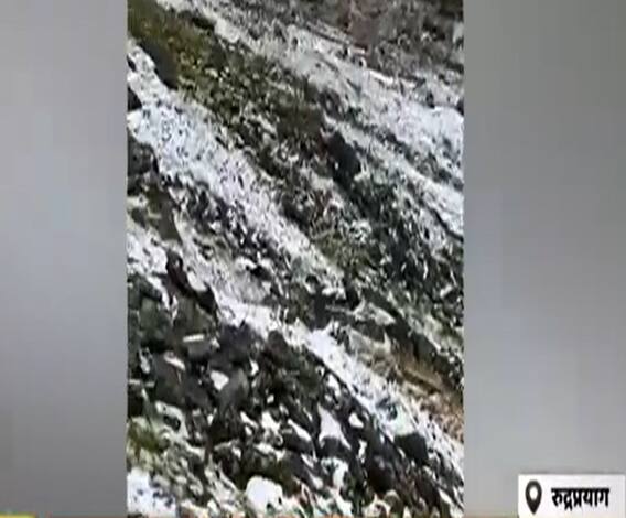 उच्च हिमालयी क्षेत्रों में बर्फबारी शुरू, Kedarnath में बढ़ी ठंड| Uttarakhand Prime| ABP Ganga