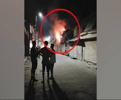 भीषण आग से बर्तन की दुकान जलकर खाक, लाखों का सामान स्वाहा। Moradabad Fire