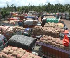 Onion Export | बंदरावर अडकलेल्या कांदा निर्यातीला परवानगी : सरकारी सूत्र