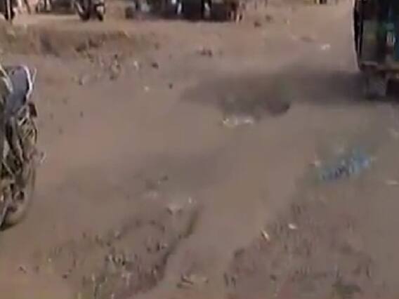 રાજકોટઃ કોઠારિયાની અનેક સોસાયટીમાં રોડ અને રસ્તાની બિસ્માર સ્થિતિ, જુઓ વીડિયો