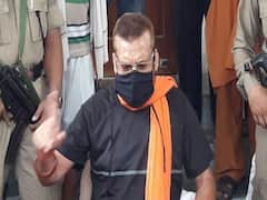 Former Bihar DGP Gupteshwar Pandey reaches JDU office