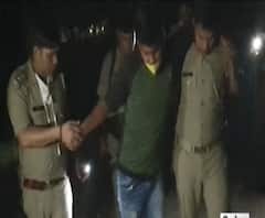 नोएडा- बदमाशों और पुलिस में मुठभेड़,सेक्टर-14 A के पास हुई मुठभेड़