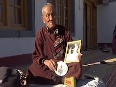 Veer Chakra awardee soldier Dorje Fungchuk narrates incidents from 1962 war