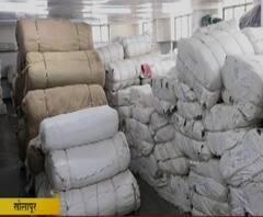 Solapur #Covid Effect | सोलापुरातील गणवेश निर्मिती उद्योगाला लॉकडाऊनचा फटका, उत्पादन सुरू पण माल कुठे विकणार?