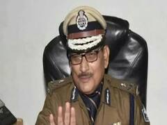 Bihar DGP Gupteshwar Pandey's journey towards politics | Bharat Ki Baat 