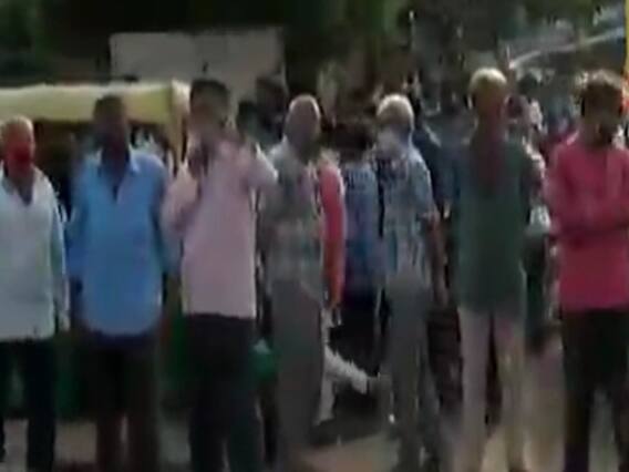 કલોલના ટાવર ચોક પર સોશિયલ ડિસ્ટન્સના ધજાગરા, માસ્ક વિના બજારમાં ફરતા જોવા મળ્યા લોકો