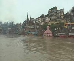 यूपी में जलप्रलय से हाहाकार मचा है,बढ़ता जलस्तर... पानी घर के अंदर