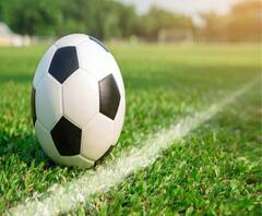 করোনা বিধি উড়িয়ে মহিষাদলে তৃণমূলের ফুটবল ম্যাচ! টিভিতে যদি খেলা হয়, এখানে হলে ক্ষতি কী? আজব সাফাই তৃণমূল নেতার