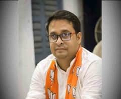 সোশাল মিডিয়ায় আসানসোল পুরসভার হোর্ডিংয়ের ছবি 'বিকৃত করে অপপ্রচার', গ্রেফতার বিজেপি নেতা