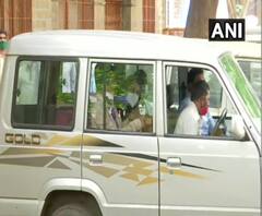 এনসিবির লক আপে রাত কাটিয়ে বাইকুল্লা জেলের পথে রিয়া চক্রবর্তী, আজ জামিন মিলবে কি?