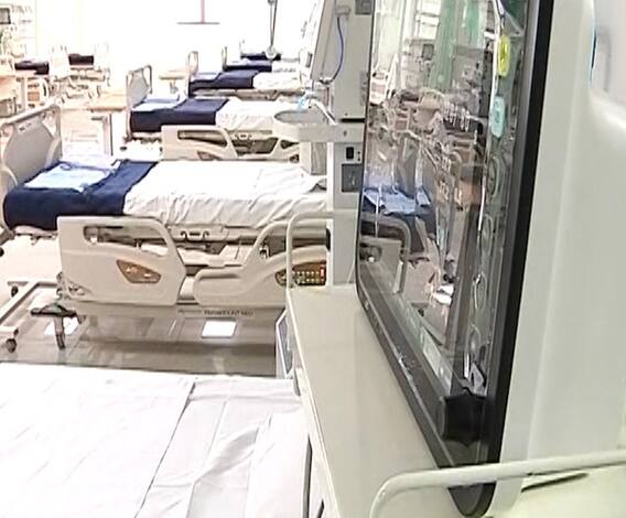 Pune Covid Center | रुग्णांचा जीव जात असताना कोविड सेंटर रिकामी, पुण्यातील कोविड सेंटरचा पर्दाफाश