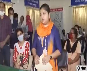 Meerut: CCTV कैमरे वाली एकेडमी स्कूल के संचालक का नया कारनामा| Ganga Prime| UPNews | ABP Ganga