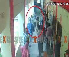 अमरोहा में महिला होमगार्ड ने की युवक की चप्पल से पिटाई। Amroha News