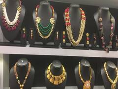 Know today's gold rate & silver price in Delhi & Mumbai 