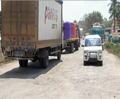 #Potholes अहमदनगर-मनमाड महामार्गावर रस्त्यांची चाळण, अनेकांचे जीव गेले, वाहनांचंही नुकसान