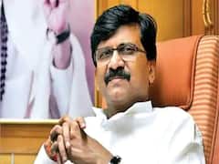 Devendra Fadnavis से मिलकर Sanjay Raut बोले - राजनीति में कोई दुश्मन नहीं होता 
