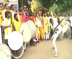 Dhangar Reservation : आरक्षणासाठी धनगर समाजाचा एल्गार, 'ढोल बजाओ,सरकार जगाओ'चा नारा