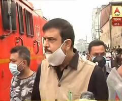 নারকেলডাঙায় আগুন: 'আমাদের সব চলে গেল'...দমকলমন্ত্রীকে দেখেই কান্নায় ভেঙে পড়ল ঝুপড়িবাসীরা