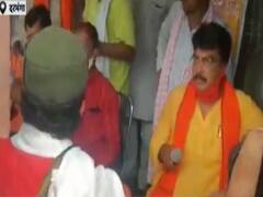 Bihar: बिना काम किए वोट मांगने आए तो जनता ने सिखाया सबक