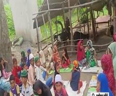 यहां मदरसे में हो रहा है लॉकडाउन का खुलेआम उल्लंघन। Lakhimpur Kheri