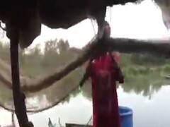 સુરત: ઓલપાડ તાલુકામાં મચ્છરોથી બચવા માલધારીઓએ ઘર અને તબેલાને મચ્છરદાનીથી ઢાંકી દીધુ, જુઓ વીડિયો 