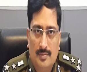 लापता नहीं, होम आइसोलेशन में हैं IAS वी षणमुगम| Uttarakhand Prime| ABP Ganga