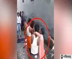 Ghaziabad में दो पक्षों के बीच जमकर चले लाठी-डंडे| Crime Diary| ABPGanga