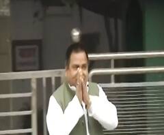 Gayatri Prajapati Rape Case: कल का 'पापी' आज 'पिता' कैसे बना?| Mudde Ki Baat